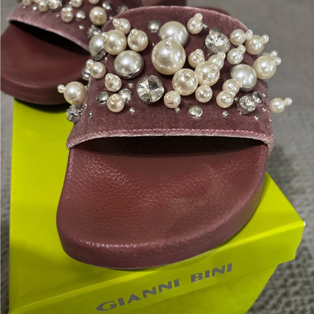 Gianni Bini Pearl Embellished Women's Slide Sandals - Pink